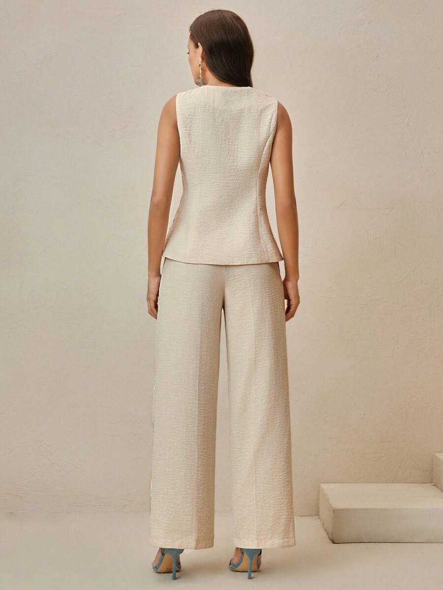 Conjunto Elegante 2 Peças com Bordado de Flores