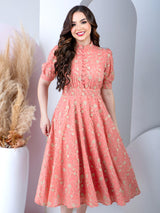 Vestido Clássico Elegante em Algodão Bordado
